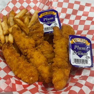 A photo of chicken fingers.