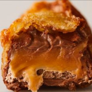 A photo of deep fried mars bars.